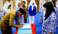 Wawako Azhar Hamzah Hadiri Pengukuhan Pengurus IWAPI Kota Sungai Penuh 2026–2031, Perkuat UMKM Perempuan