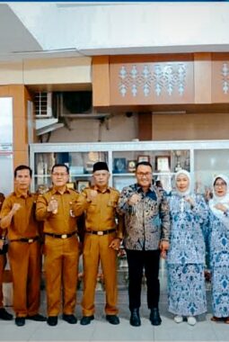 Wali Kota Alfin Lepas 8 Pelajar Sungai Penuh ke Paskibraka Nasional dan Provinsi Jambi 2026