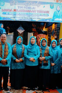 Tim Penilai PKK Provinsi Jambi Apresiasi Inovasi Rumah Dilan dan UMKM Kota Sungai Penuh