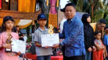 Sekda Alpian Hadiri Penutupan Jambi Elok Nian Kabupaten Bungo