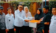 Wako Alfin Serahkan Bantuan untuk Keluarga Korban Kebakaran di Koto Dian