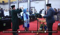 DPRD Kota Sungai Penuh Lantik Hj. Helneti Mesra Melalui PAW Gantikan Alm. Dahkir Yahya