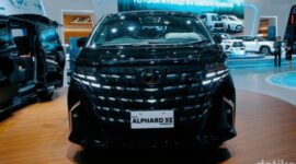 Toyota Alphard versi murah. Foto: Rifkianto Nugroho/detikFoto