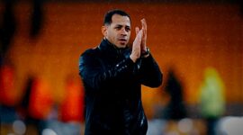 Pelatih Chelsea, Liam Rosenior (AFP/Darren Staples)