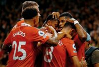 Selebrasi skuad Manchester United untuk gol Marcus Rashford ke gawang Liverpool, Premier League 2022/23 (c) AP Photo