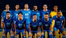Starter Persib Bandung saat bertandang ke kandang Ratchaburi FC pada leg pertama 16 Besar ACL Two. Foto: persib