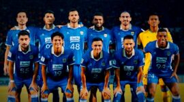 Starter Persib Bandung saat bertandang ke kandang Ratchaburi FC pada leg pertama 16 Besar ACL Two. Foto: persib
