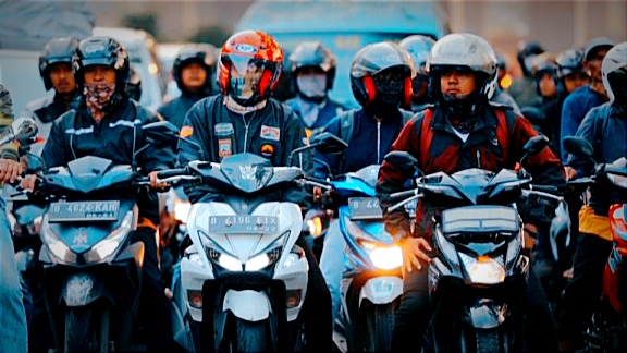 Poto sejumlah pengendara sepeda motor