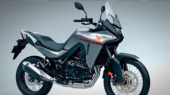 Honda XL750 Transalp 2026: Kebangkitan Adventure Modern dengan Mesin 755 cc dan Teknologi Canggih /Pinterest