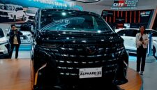 Gambar Toyota Alphard