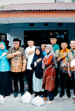 Wali Kota Alfin Buka Kegiatan Kick Off Rumah Singgah Lansia Juara