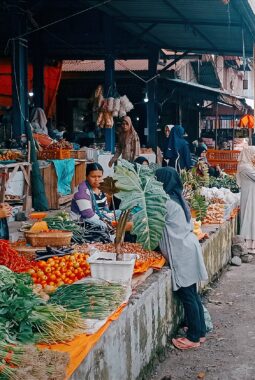 Pasca Penertiban, Kawasan Pasar Tanjung Bajure di Jalan M Yamin Kian Tertata