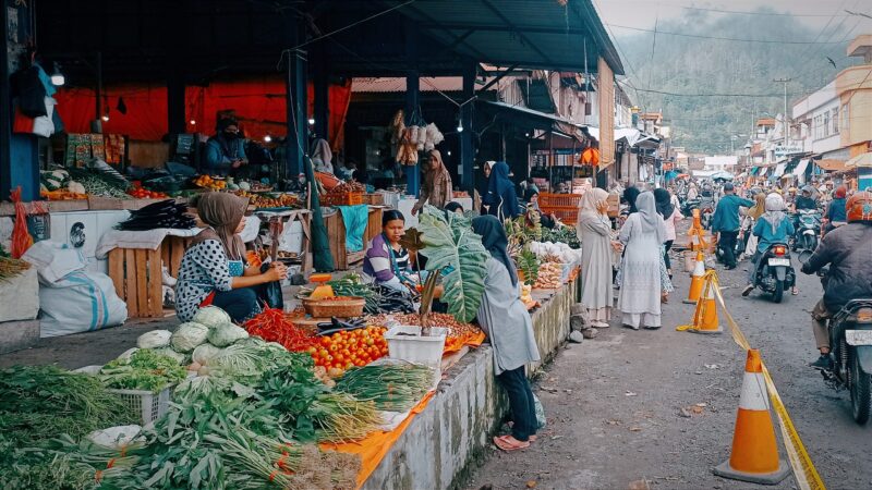 Pasar Tanjung Bajure Kota Sungai Penuh