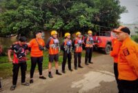 Persiapan Tim SAR dalam mencari bocah 12 thn diduga hanyut di sungai batanghari