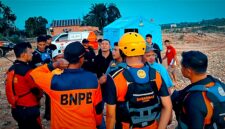 Pencarian Korban Perahu terbalik di Sungai Limun Sarolangun Jambi