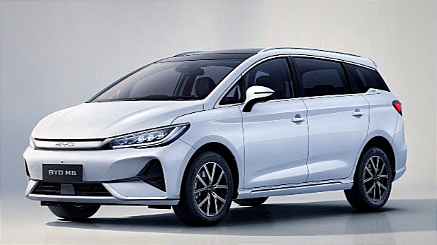 BYD M6 DM Siap Tantang Toyota Veloz Hybrid di Pasar MPV Elektrifikasi Indonesia
