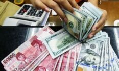 Mata Uang Rupiah Terus Jeblok, Dolar AS Naik ke Level Rp17.768