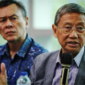 Founder & Direktur Utama PT Jababeka Tbk. (KIJA) Setyono Djuandi Darmono (kanan) didampingi Wakil Direktur Utama Budianto Liman