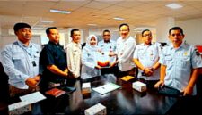 Hasil pertemuan Aliansi PPPK Paruh Waktu Indonesia dengan Kemendagri bikin PPPK Paruh Waktu gembira, pintu terbuka untuk alih status. Foto dokumentasi Aliansi PPPK PW Indonesia for JPNN