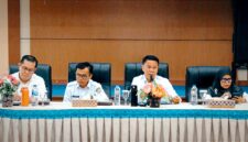 Sekda Alpian Minta OPD Pacu PAD Saat Evaluasi Realisasi Anggaran Triwulan II 2026