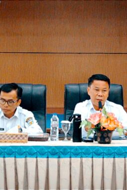 Sekda Alpian Minta OPD Pacu PAD Saat Evaluasi Realisasi Anggaran Triwulan II 2026