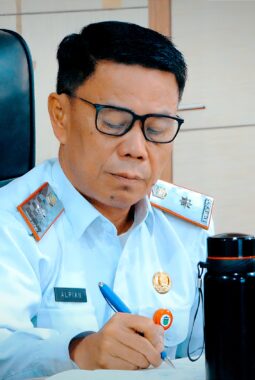 Sekda Alpian Pimpin Evaluasi Layanan JKN Kota Sungai Penuh