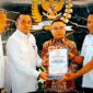 Wakil Ketua DPR RI Sufmi Dasco Ahmad bersama Pimpinan DPR RI Saan Mustopa dan Menteri Sekretaris Negara Prasetyo Hadi