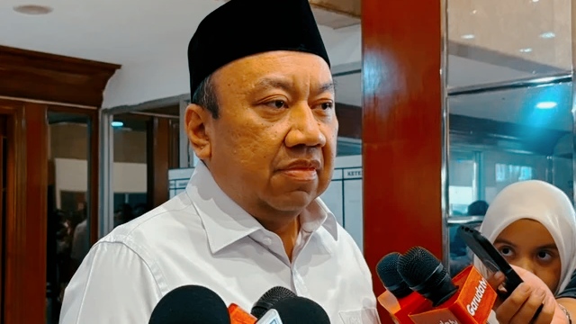 Wakil Ketua Komisi X DPR Lalu Hadrian