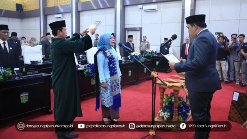 DPRD Kota Sungai Penuh Lantik Hj. Helneti Mesra Melalui PAW Gantikan Alm. Dahkir Yahya